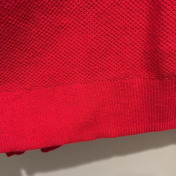 NEW! GAP - women’s Red Knit Sweater.  Size medium.  Red. - Picture 7 of 13